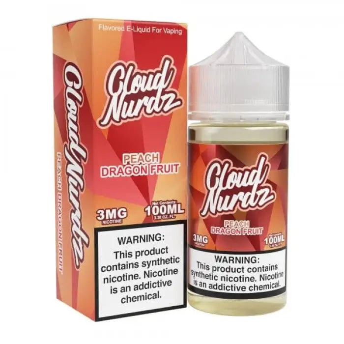 E-liquid bottle and packaging for ’Cloud Nurdz’ vape juice in Peach Dragonfruit flavor.